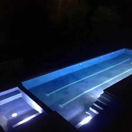 ヴィラ Spacieuse Avec Piscine A Le Rayol-Canadel-sur-Mer