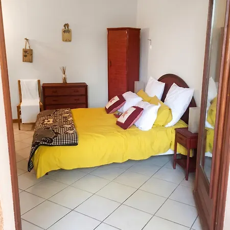 Vila Spacieuse Avec Piscine A